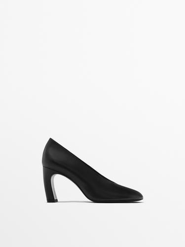 Escarpins avec bout rond - Noir de Zara - Image 0