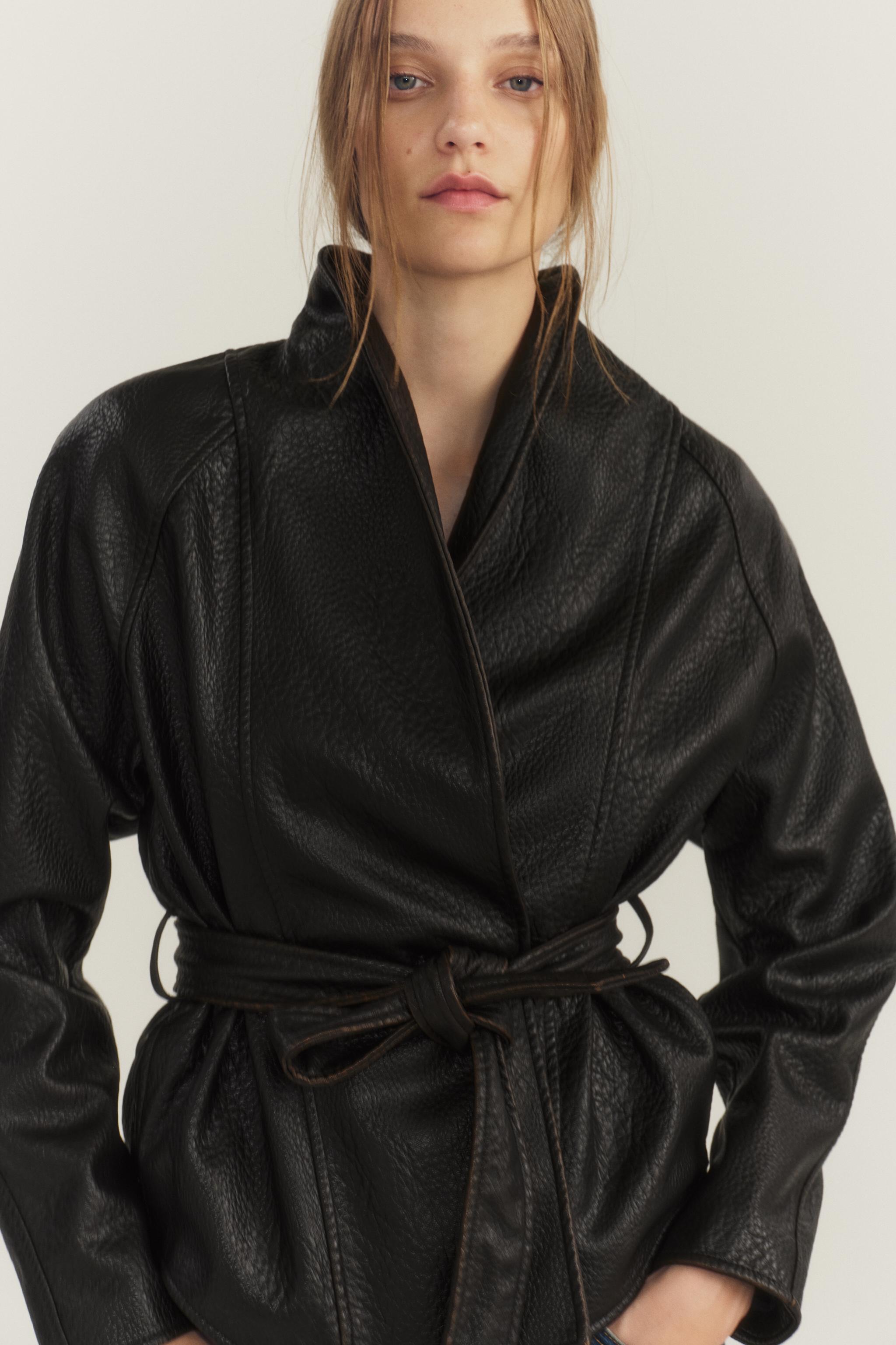 Женские куртки Zara ZW COLLECTION FAUX LEATHER BELTED JACKET — фото 6
