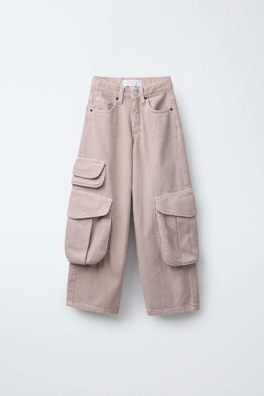 MULTI-POCKET CARGO JEANS