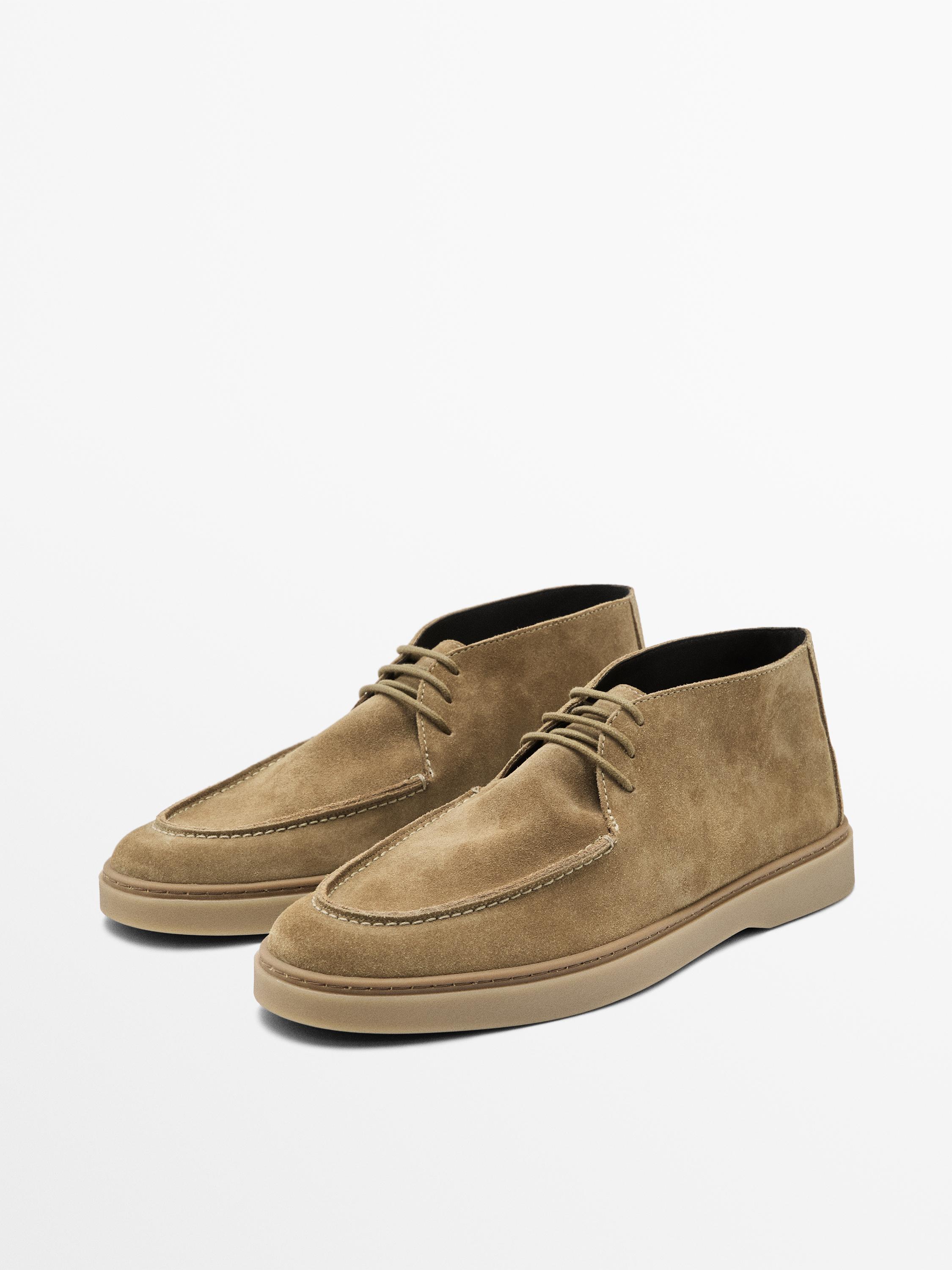 Chaussures montantes souples croûte de cuir