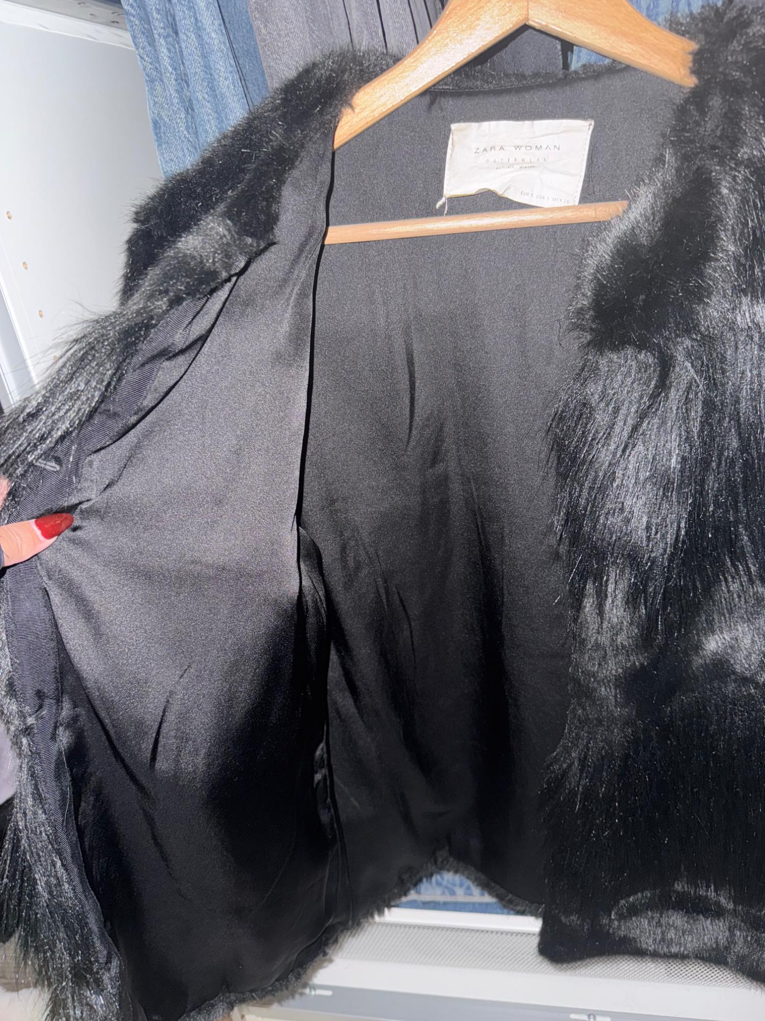 CONTRASTING TEXTURED JACKET SECOND HAND | Zara Preowned