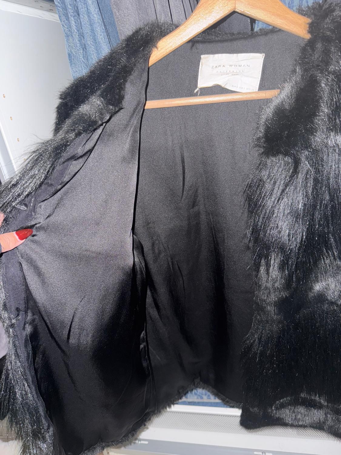 CONTRASTING TEXTURED JACKET - Image 3