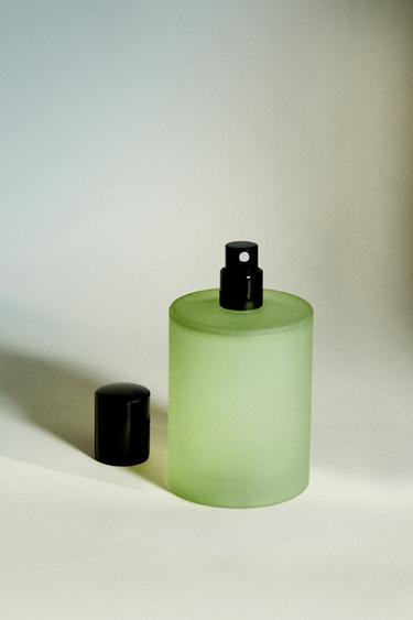 (100 ML) TUBEROSE FABRIC FRESHENER SPRAY - Purple by Zara - Image 5