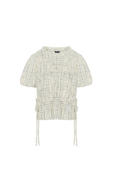 MAJICA S KARO VZORCEM, VEZENJEM IN PENTLJAMI - Bela / Črna od Zare