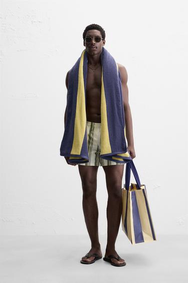 LOOK - Neon yellow by Zara