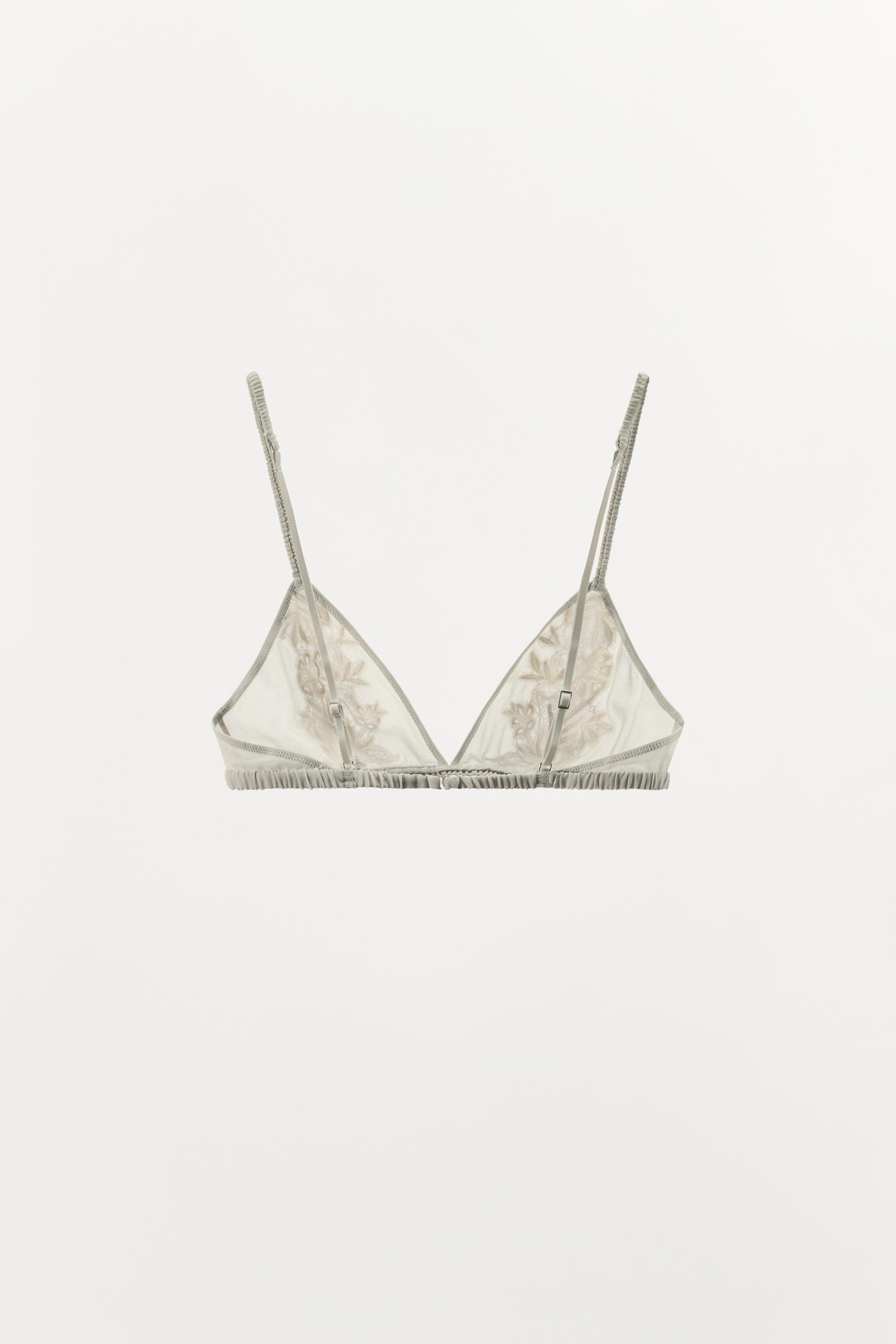 SOUTIEN-GORGE TRIANGULAIRE DENTELLE