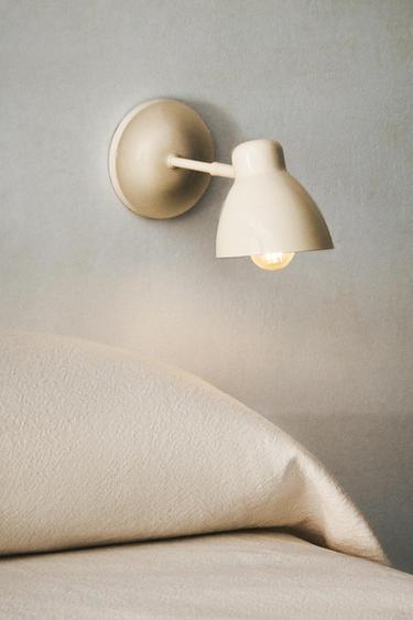 LAMP | IRON WALL LIGHT - Ecru by Zara
