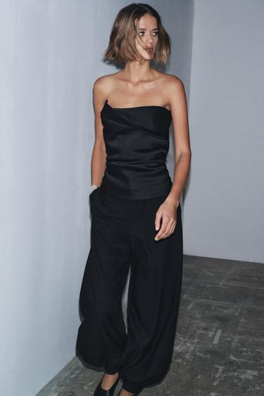 ストラップレスZW COLLECTION LIMITED EDITIONトップスブラックZaraのストラップレスZW COLLECTION LIMITED EDITIONトップス - ブラック 