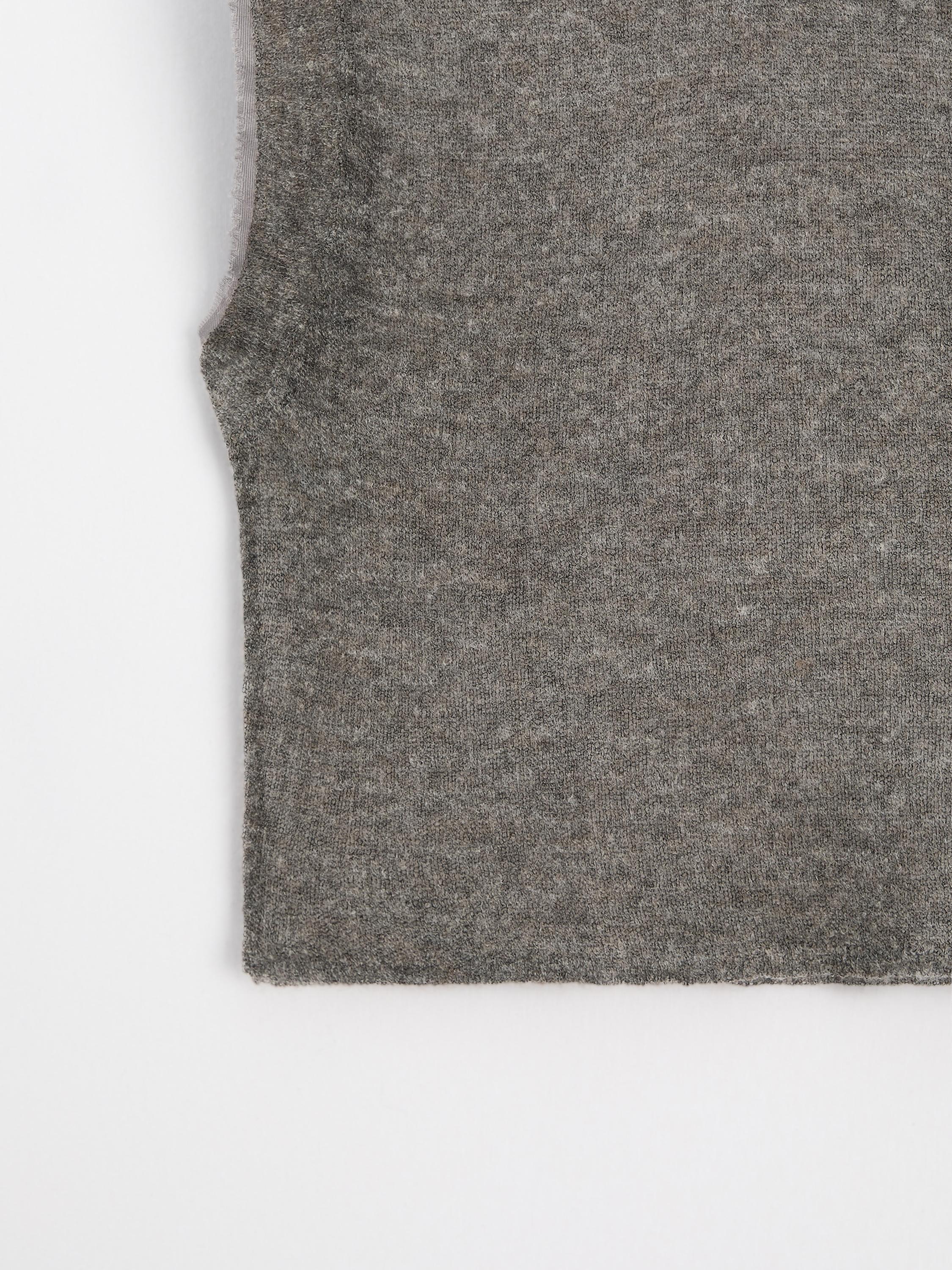 Sleeveless wool blend matching T-shirt