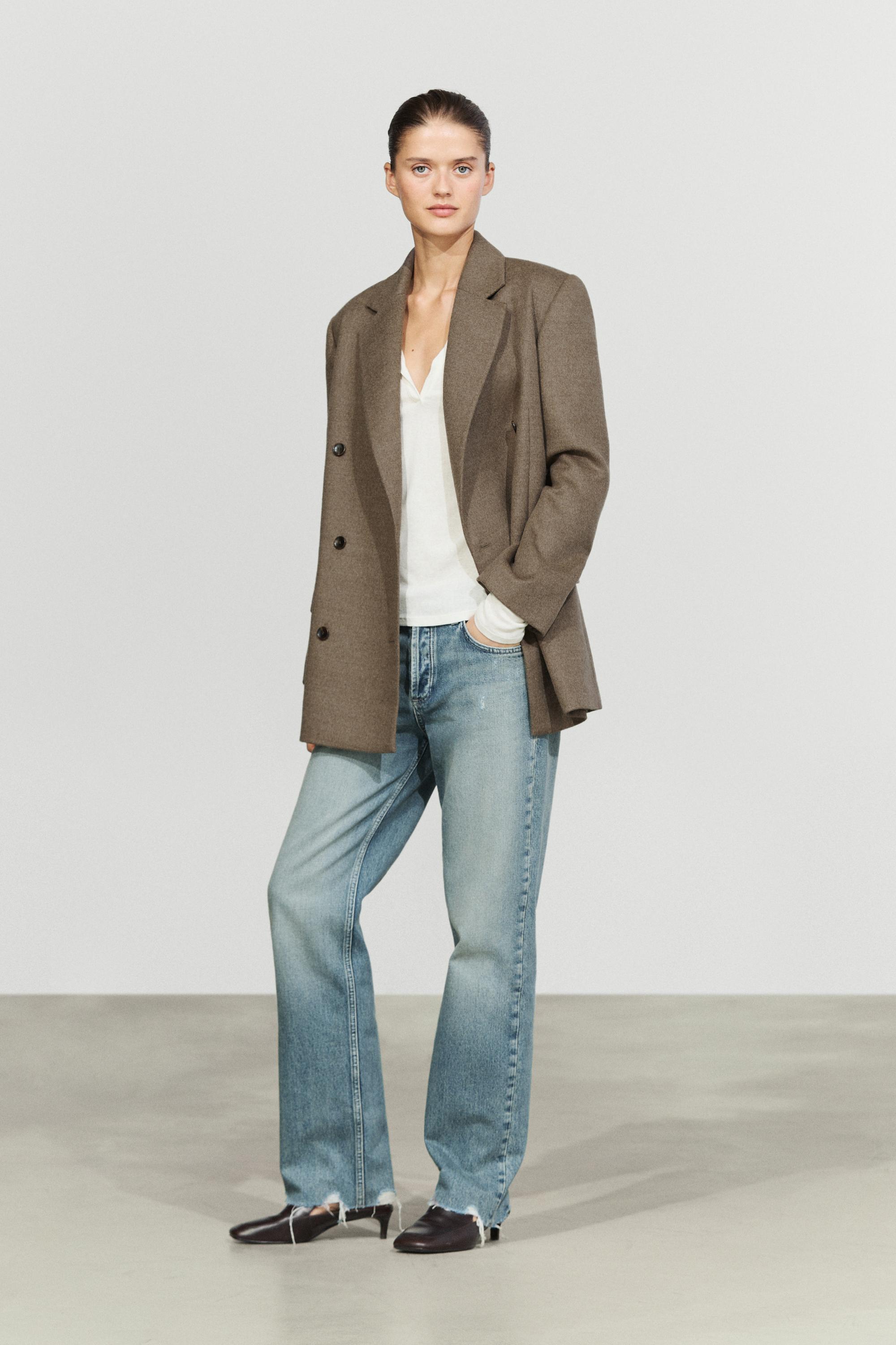 Medium wool blend double-breasted coat