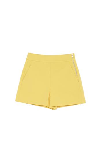 HIGH-WAISTED SHORTS