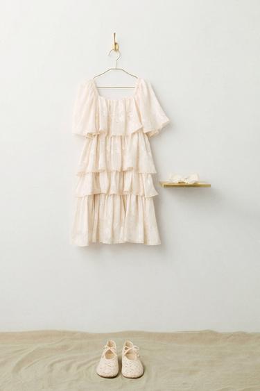 إطلالة - الخاص بـ Zara