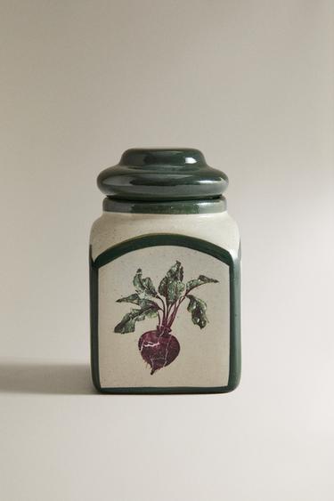 Zara (320 G) BEETROOT SCENTED CANDLE - Dark purple