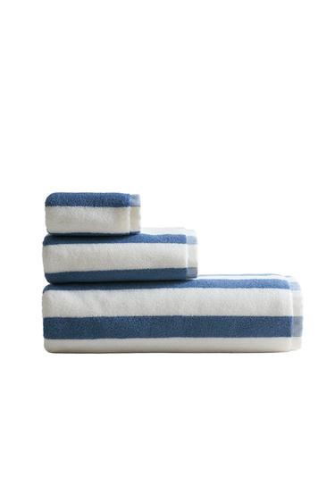 WIDE STRIPE BATH TOWEL - Ecru / Blue by Zara