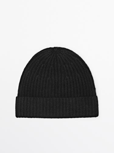 Bonnet côtelé 100 % cachemire - Noir de Zara