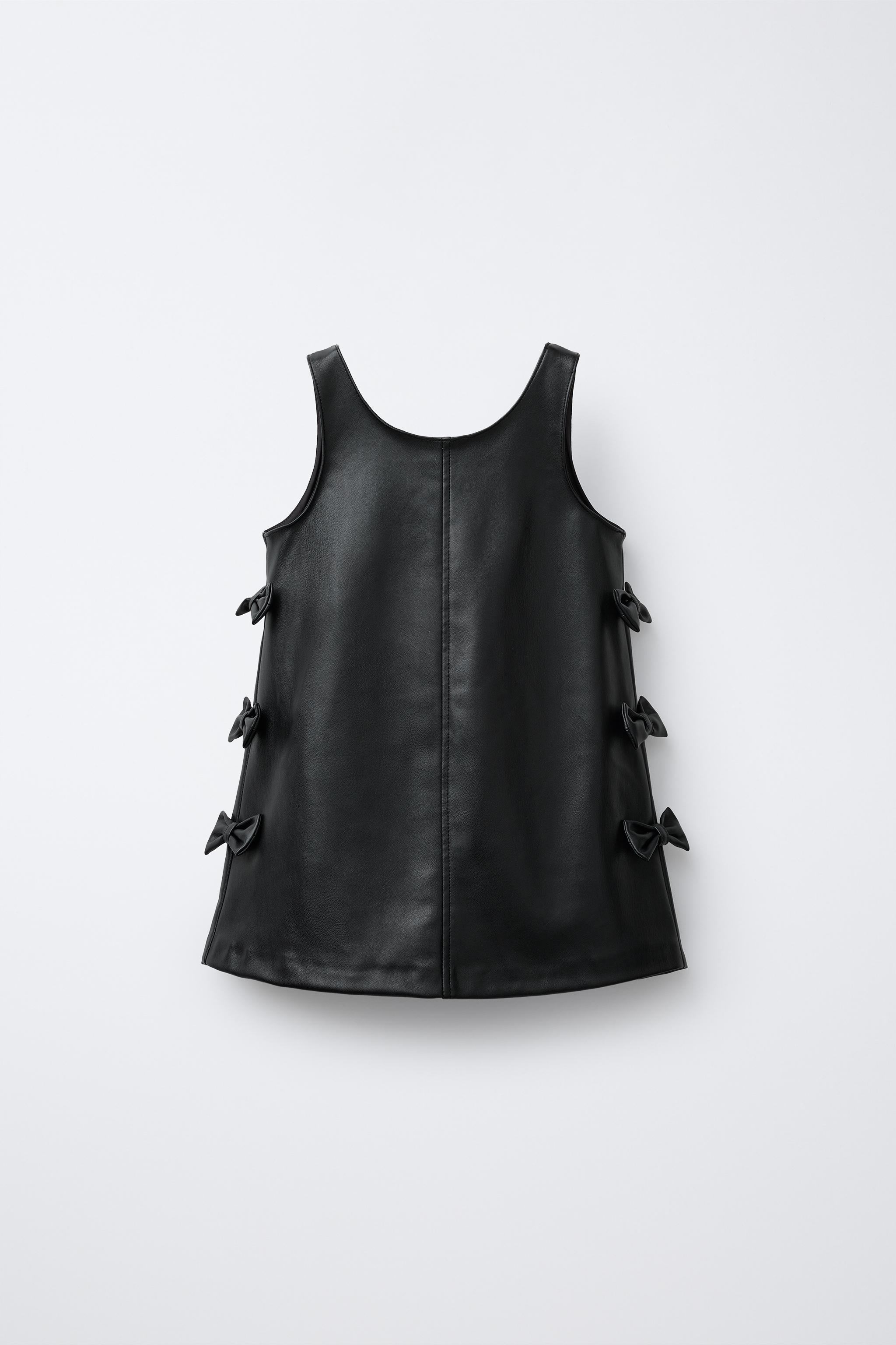 フェイクレザー リボン ジャンパースカート - ブラック | ZARA