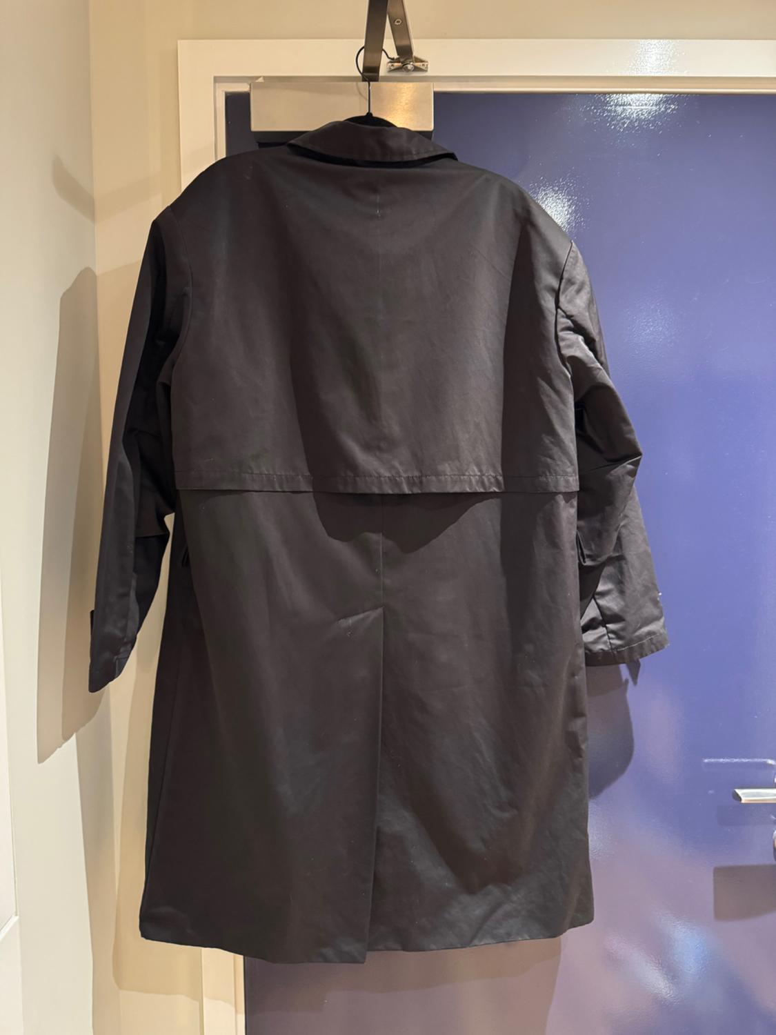 TRENCH COAT WITH DETACHABLE GILET - Image 3