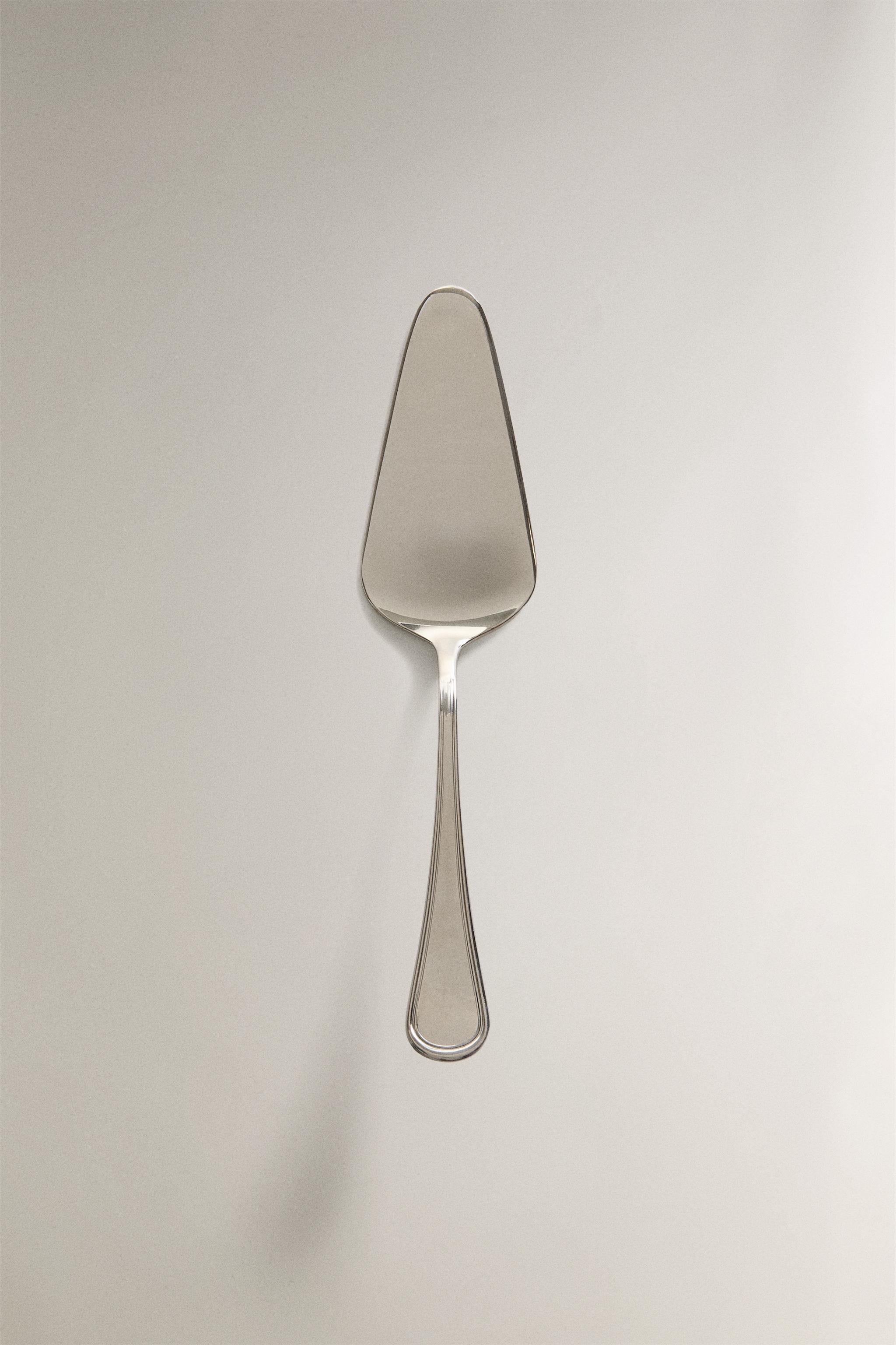 SHINY STEEL CAKE SERVER