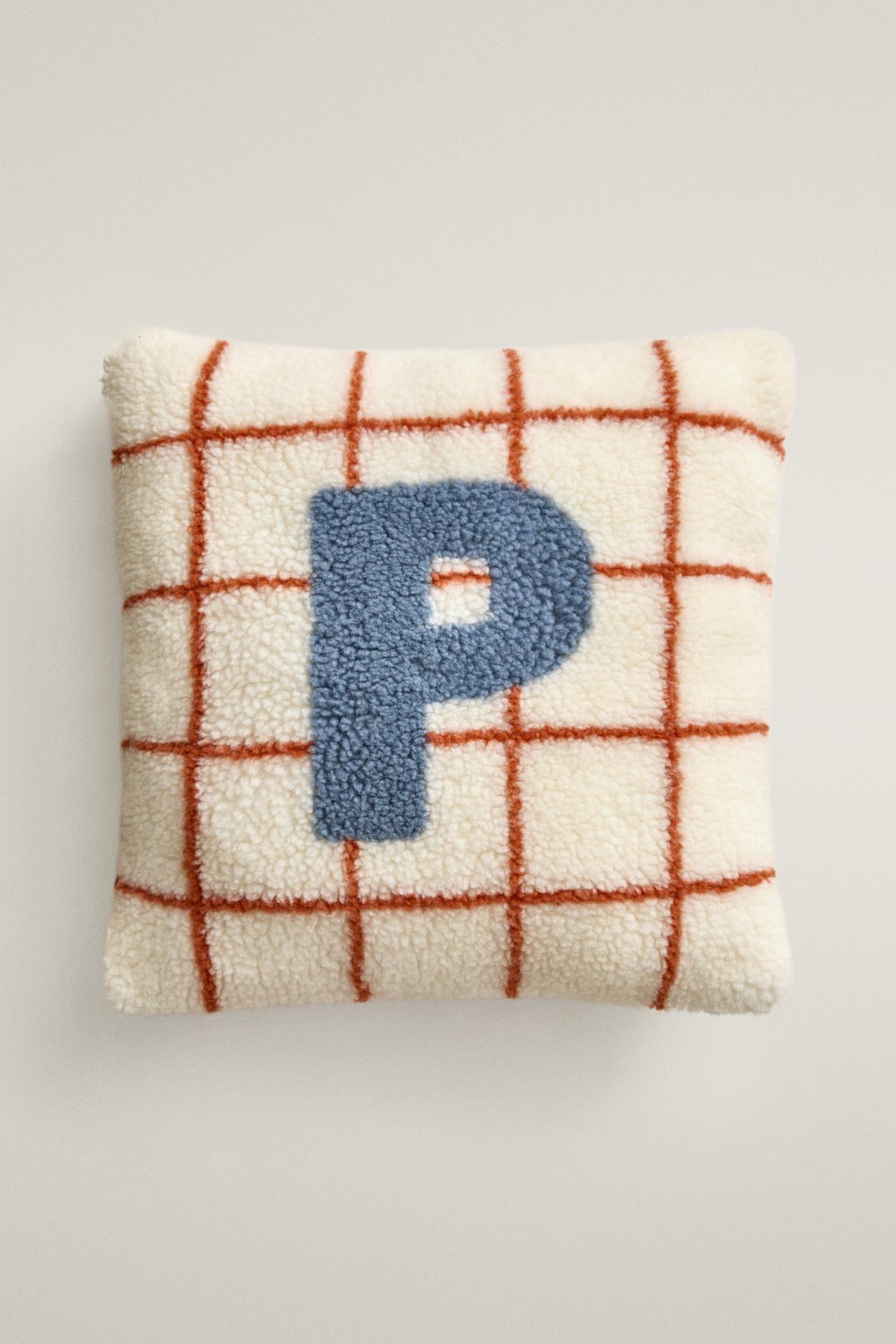 CHILDREN'S FAUX SHEARLING CUSHION WITH P