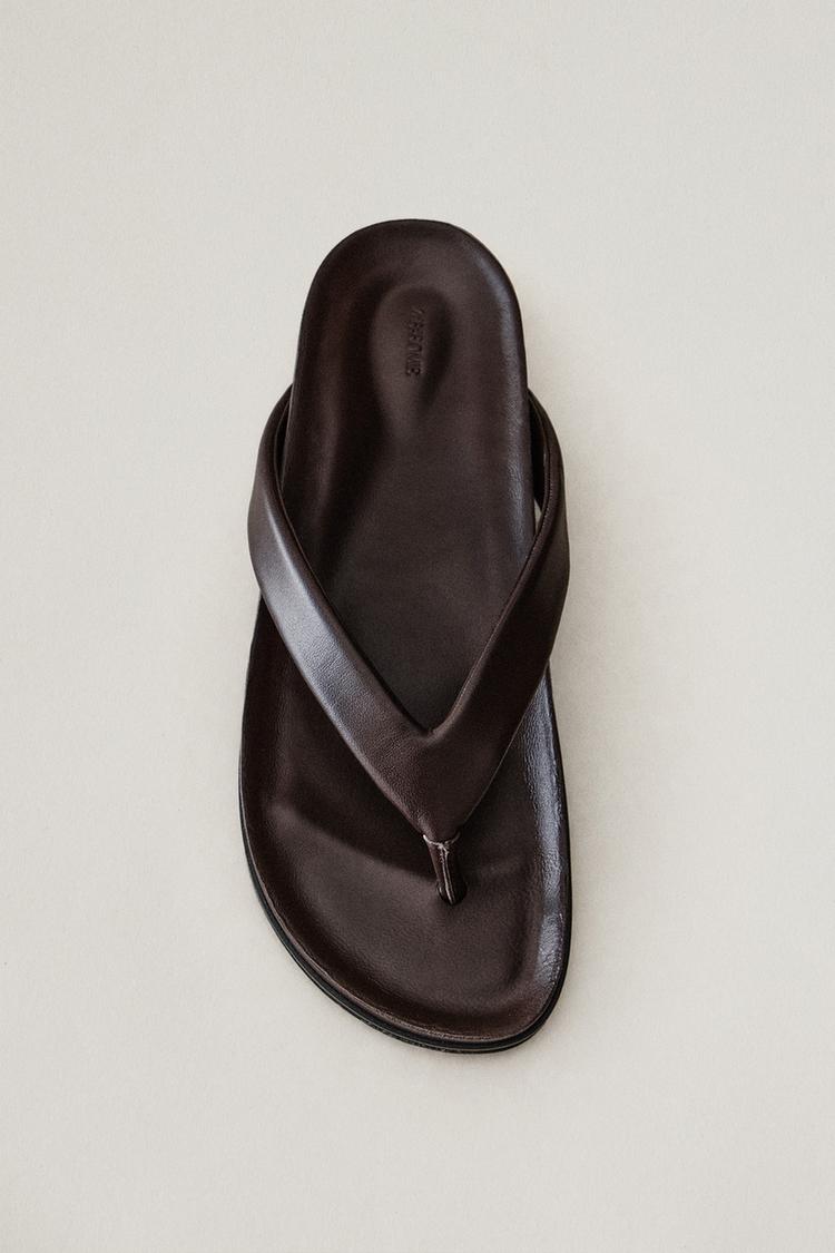 LEATHER STRAPPY SANDALS — Chocolate Brown