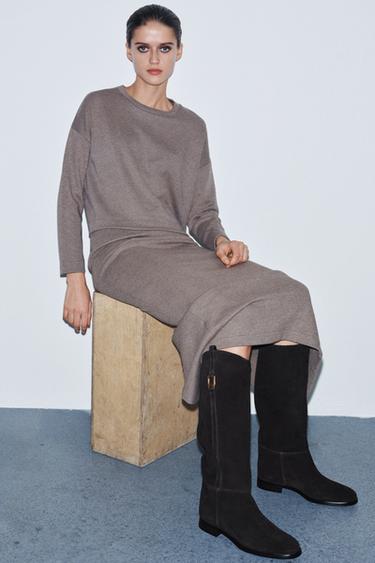 FLAT SUEDE RIDING BOOTS - Brown by Zara