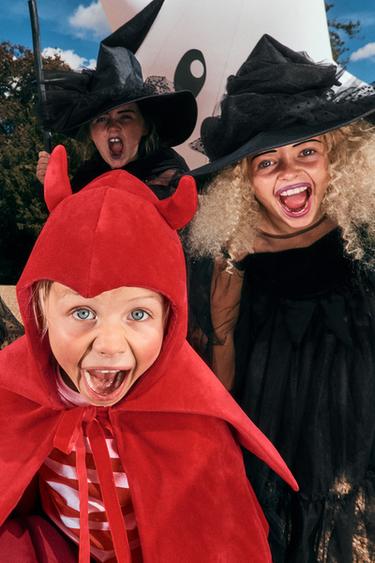 DEMON CAPE COSTUME - Red by Zara