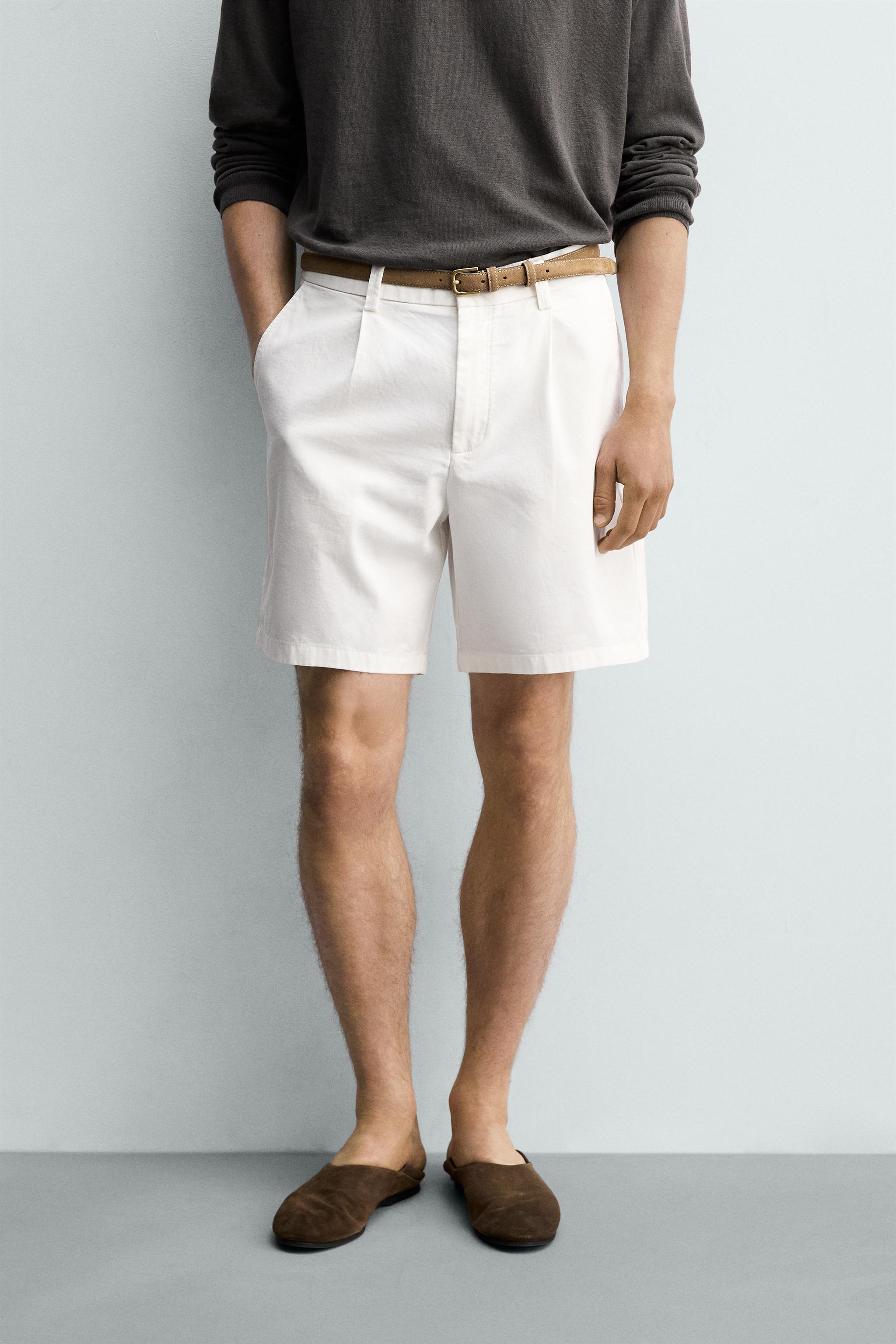 REGULAR FIT PLEATED SHORTS