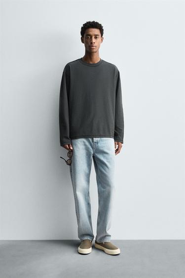 ФУТБОЛКА С ЭФФЕКТОМ ИЗНАНКИ — АНТРАЦИТОВО-СЕРЫЙ от Zara — изображение 0