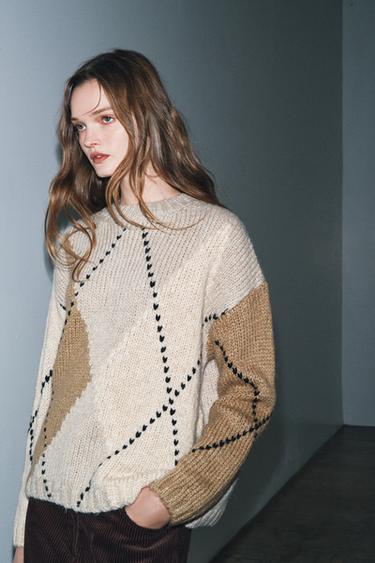TRUI MET ARGYLE DESSIN - Beige van Zara