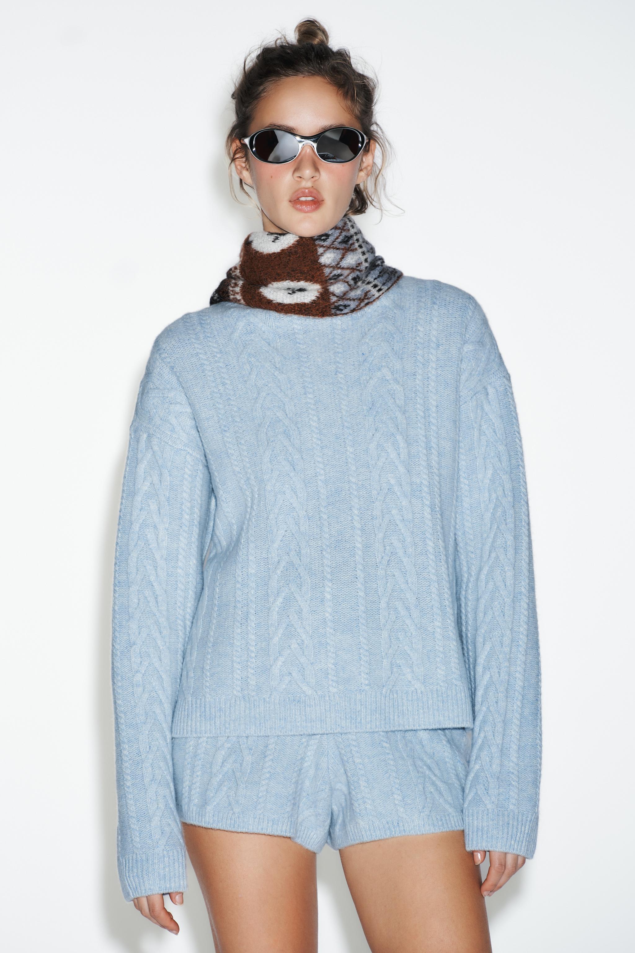 80% WOOL CABLE-KNIT JUMPER SKI COLLECTION