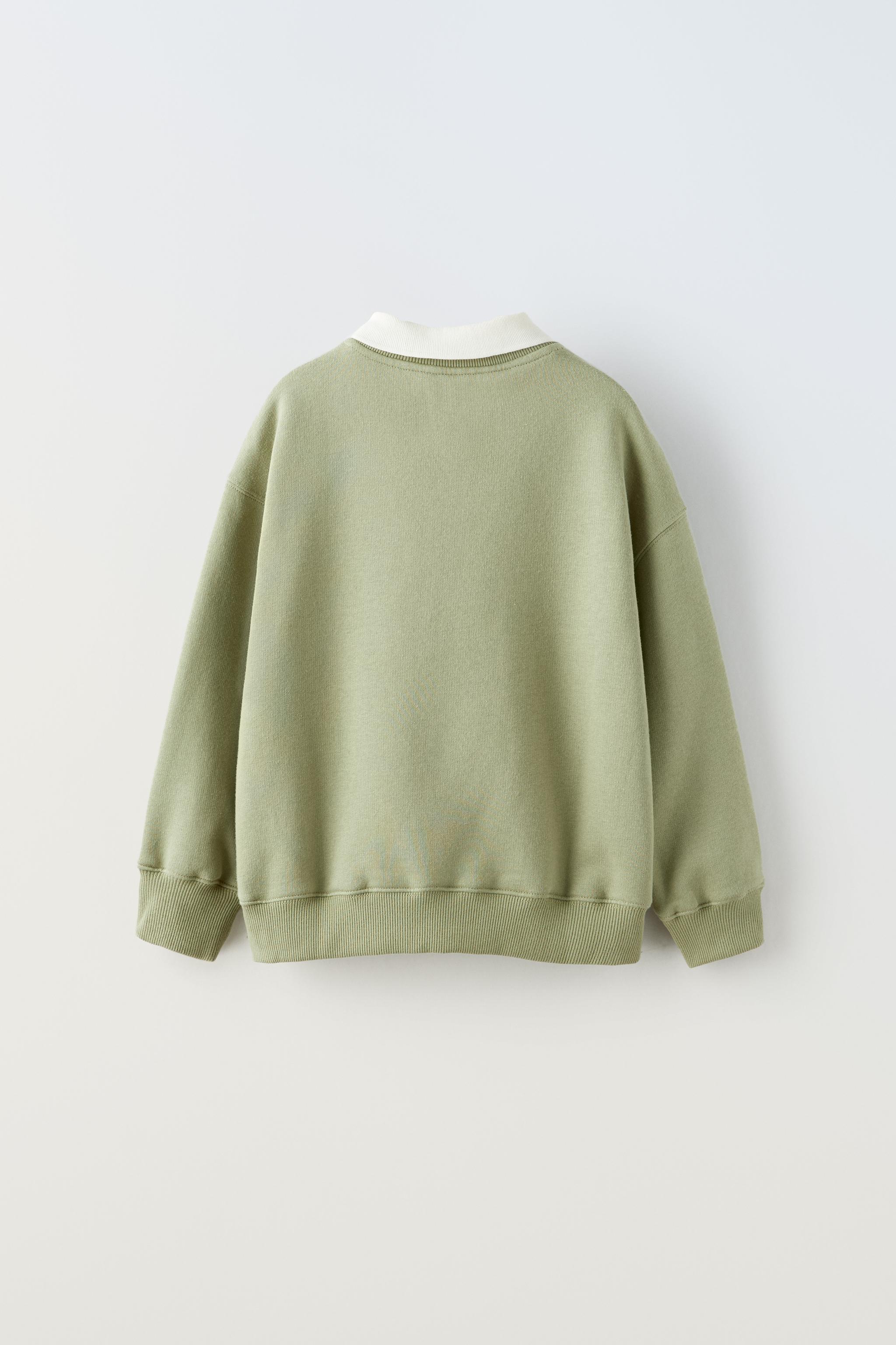 Zara store green sweatshirt