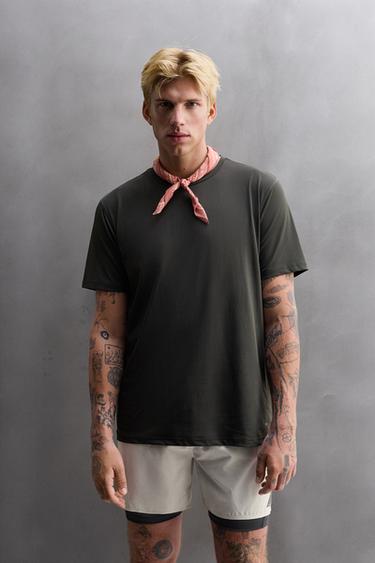 BASIC TRAINING T-SHIRT - Dark grey by Zara