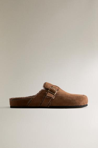 SABOT EN CUIR CHAUD À BOUCLE - Marron de Zara