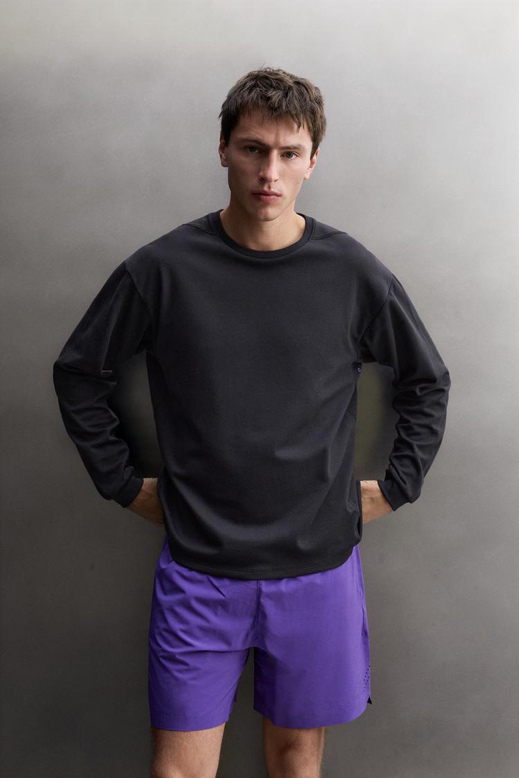 TECHNICAL LONG SLEEVE TRAINING T-SHIRT