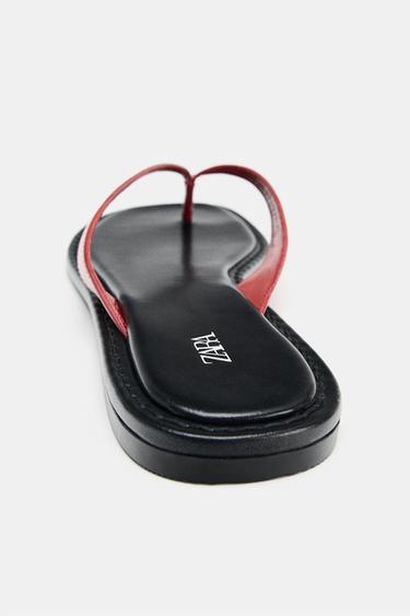 SANDALES EN CUIR CONTRASTÉ - Rouge de Zara - Image 4
