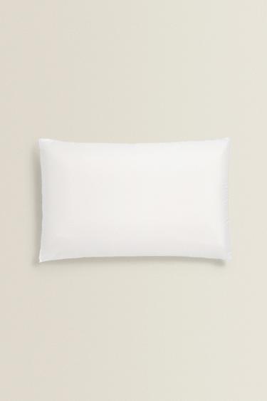 Zara MEMORY FOAM BLOCK PILLOW - White