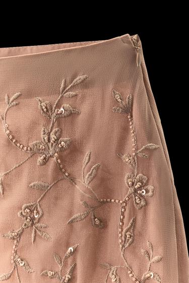 Zara GEORGETTE EMBROIDERED BEADED SKIRT - Pink