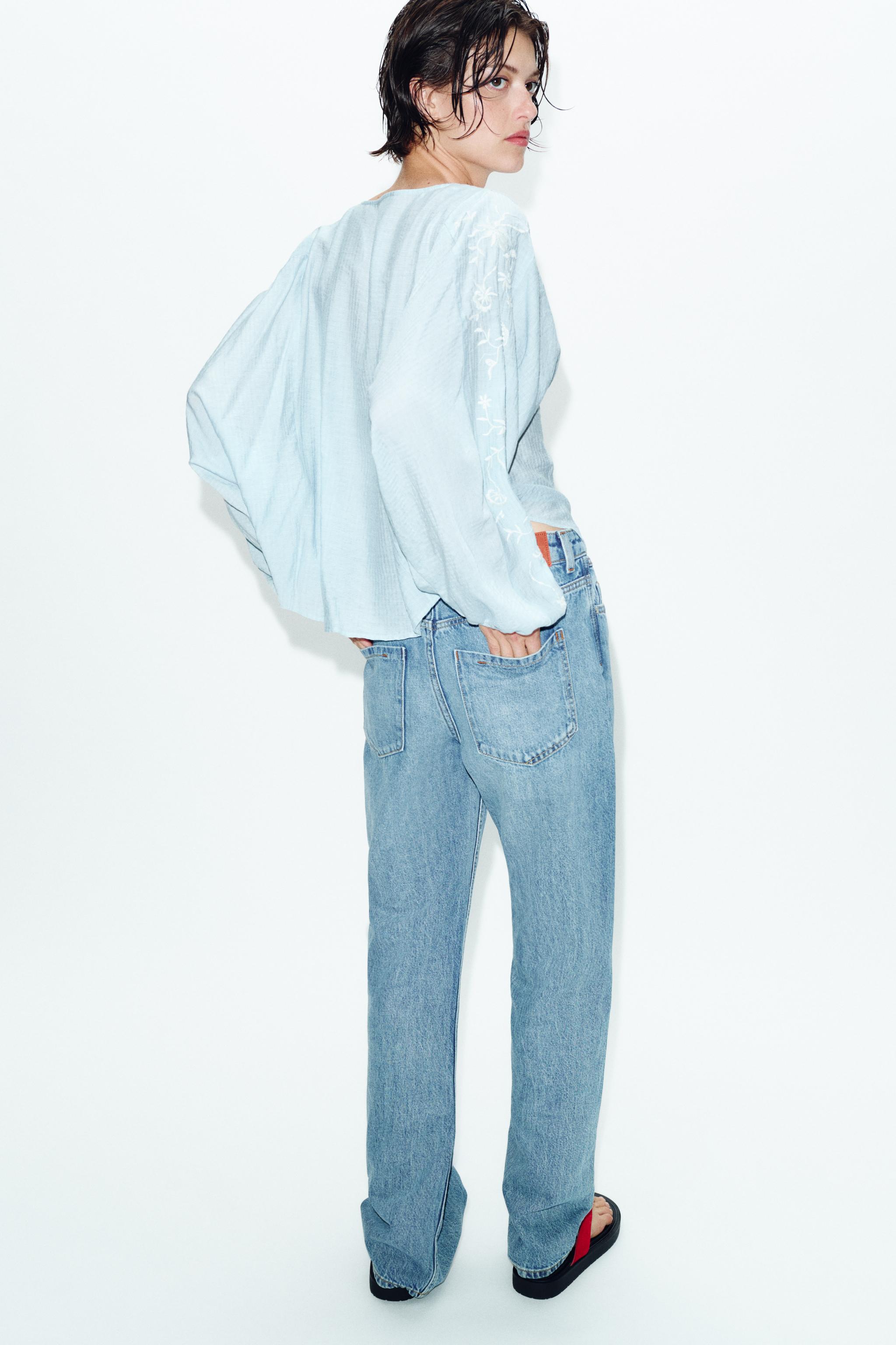 CONTRAST EMBROIDERED BLOUSE