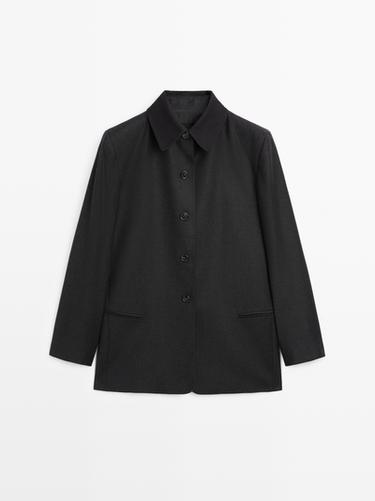 Abrigo corto cuello contraste - 892 de Zara