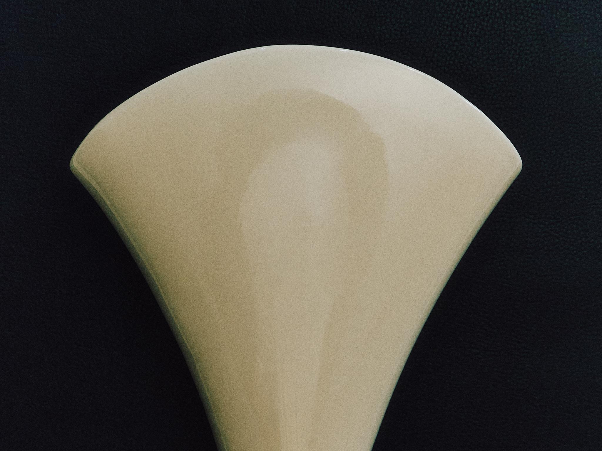 PORCELAIN VASE | STUDIO MARY LENNOX — Ecru