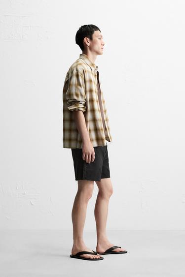 MINI DENIM SHORTS - Black by Zara - Image 3