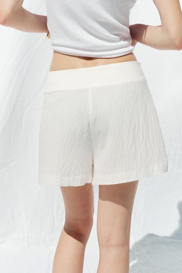 JUPE-CULOTTE CROISÉE À PINCES - Écru de Zara - Image 4