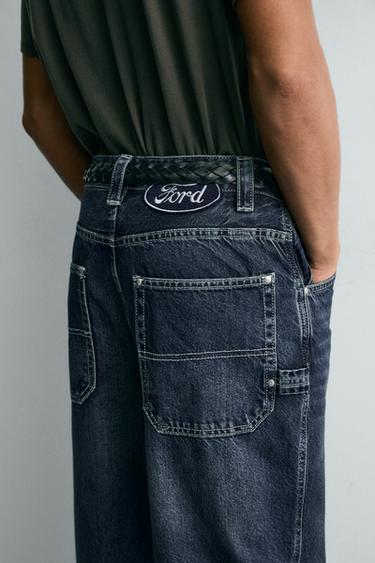 JEANS RELAXED FIT LAVADO FORD © - Azul de Zara