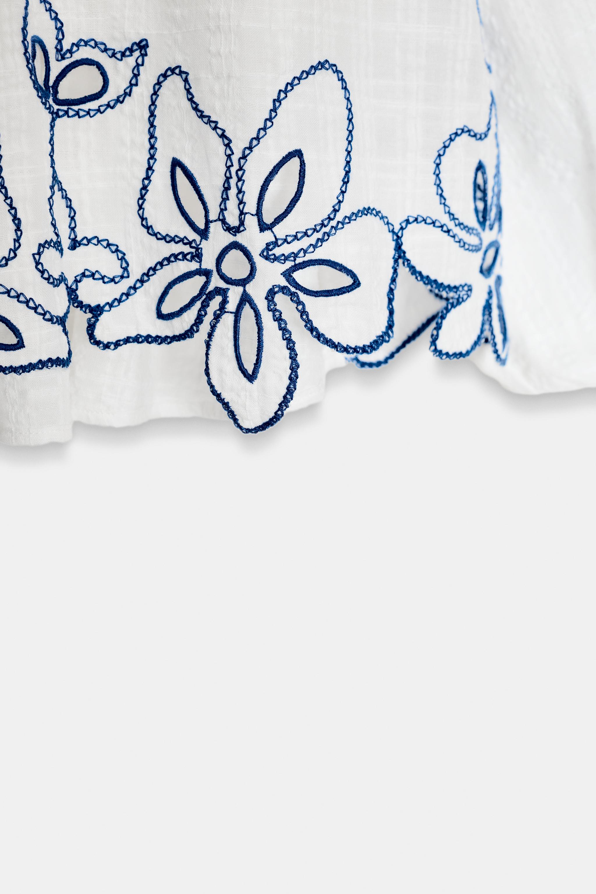 EMBROIDERED FLORAL BLOUSE