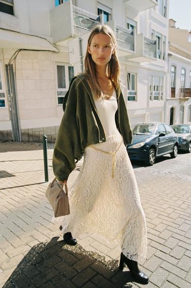 MIDI SKIRT WITH CHAIN BELT - Ecru by Zara