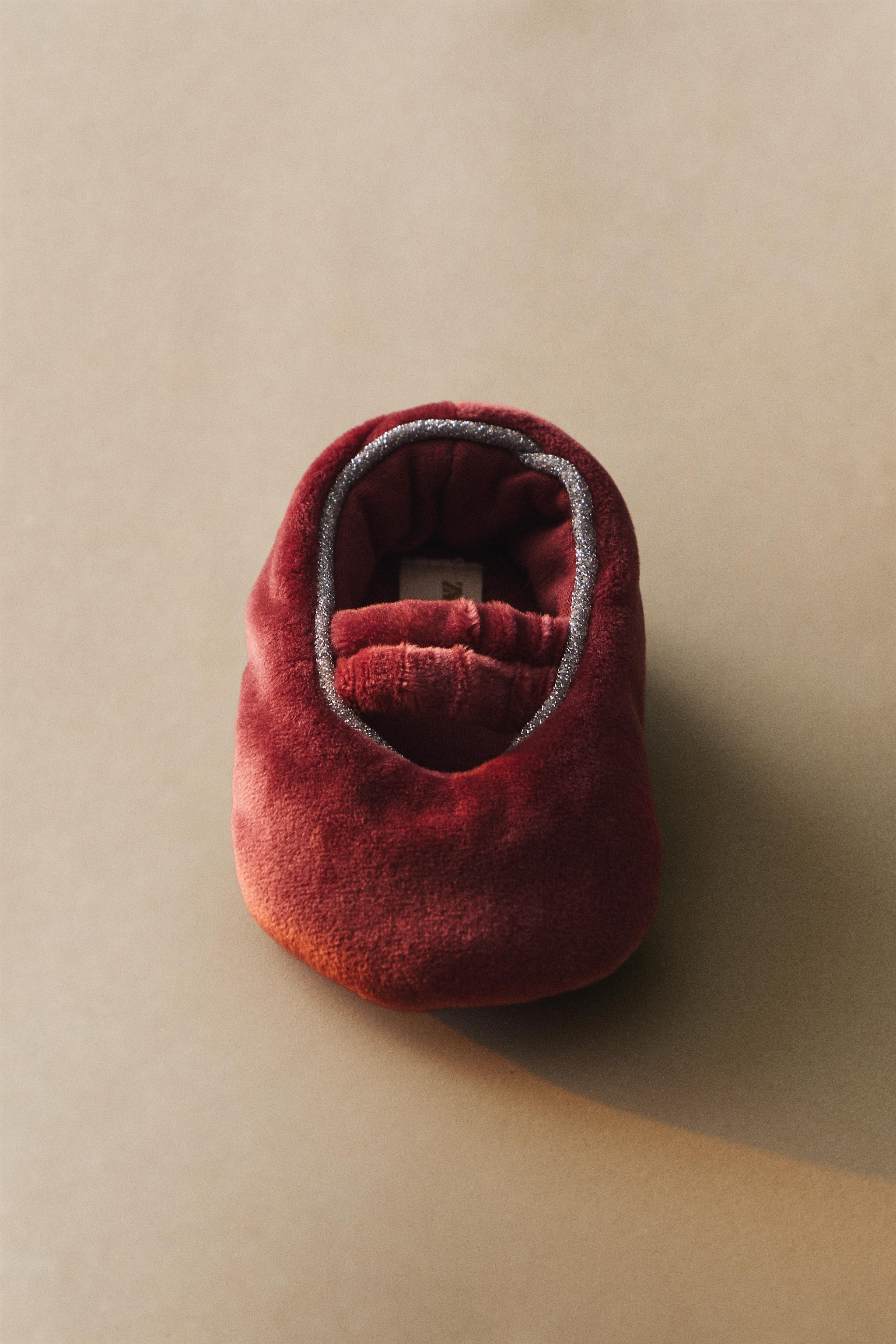 FABRIC BOOTIES