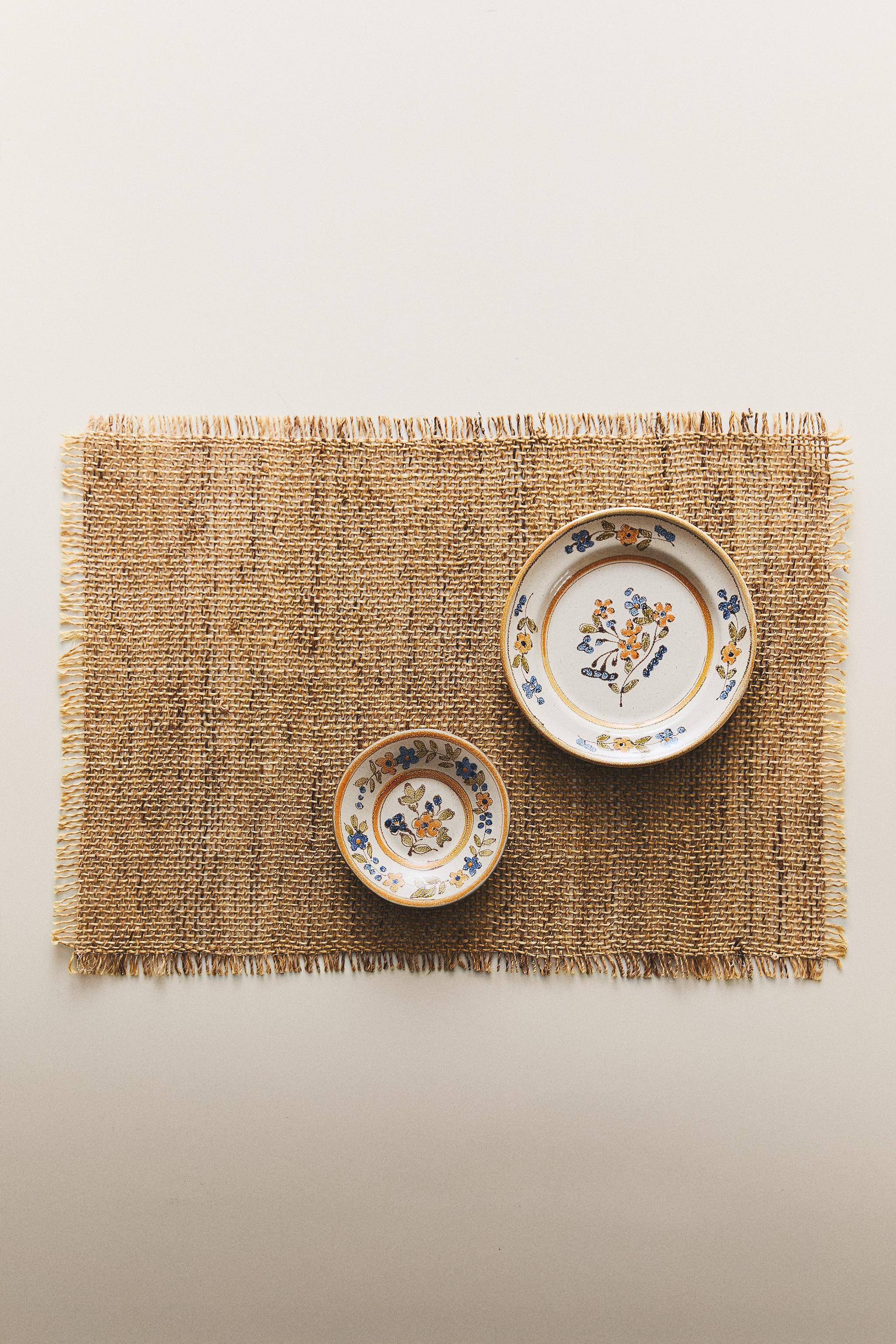WOVEN FIBER PLACEMAT