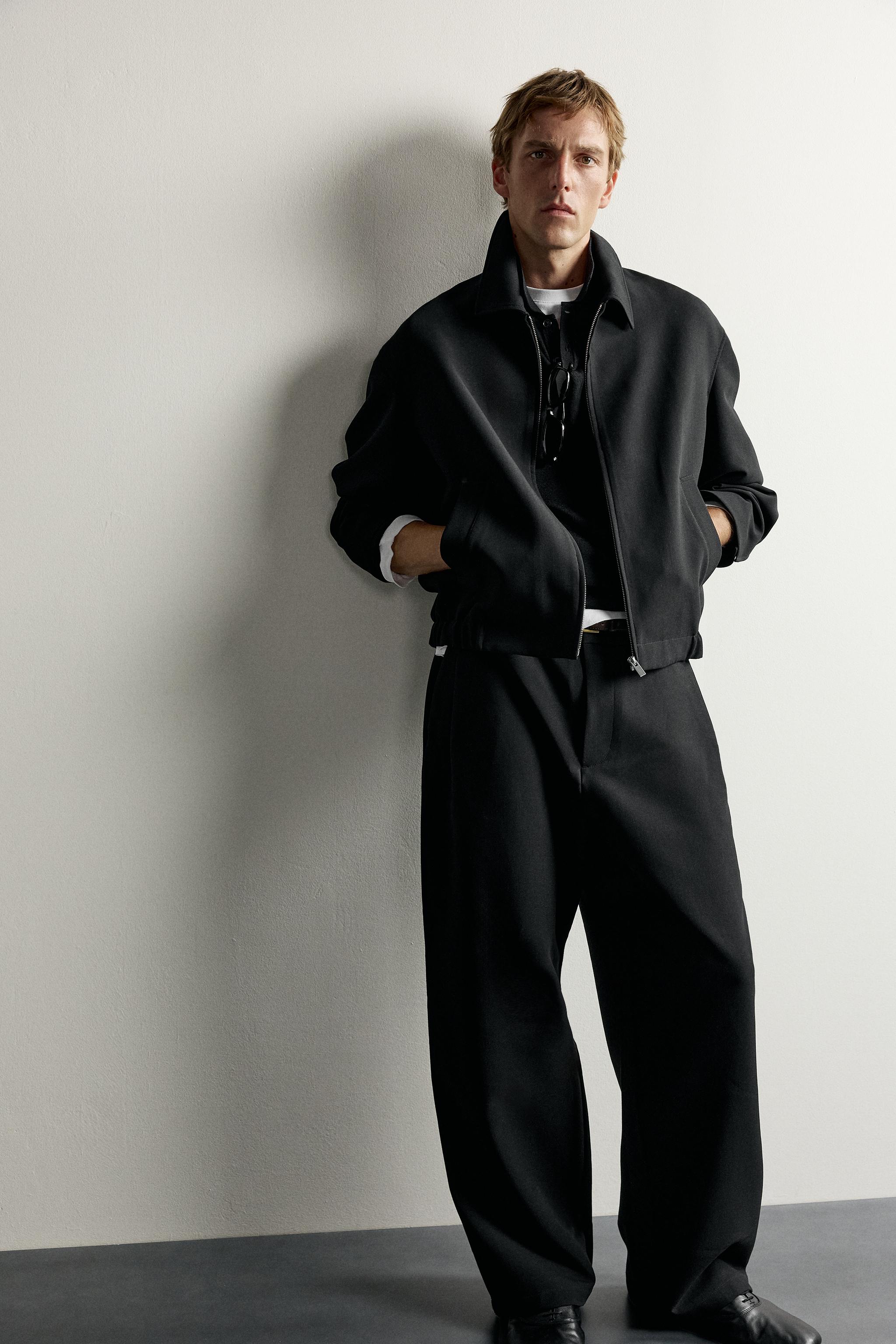 RELAXED FIT PLEATED JACKET
