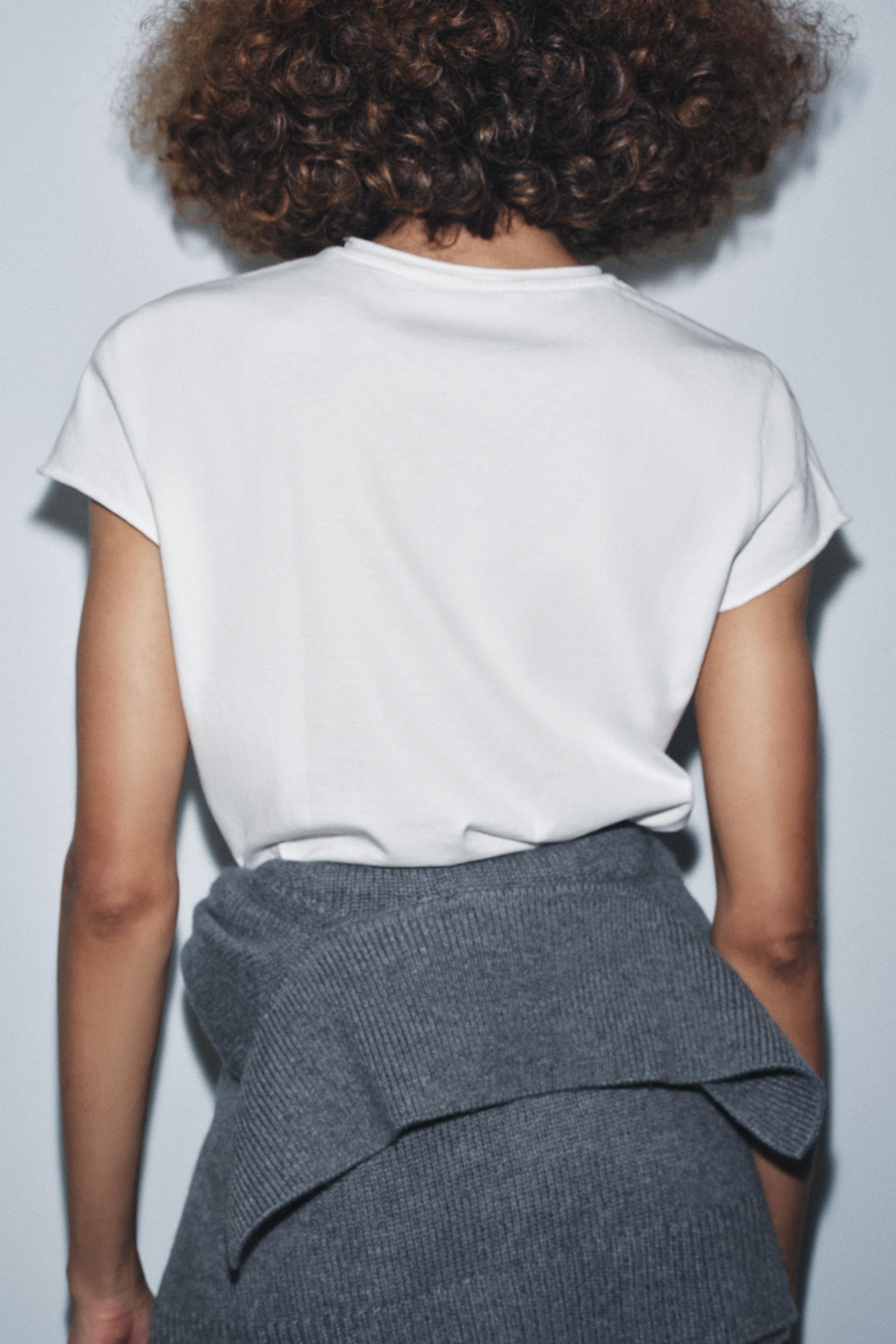 EMBROIDERED TEXT T-SHIRT