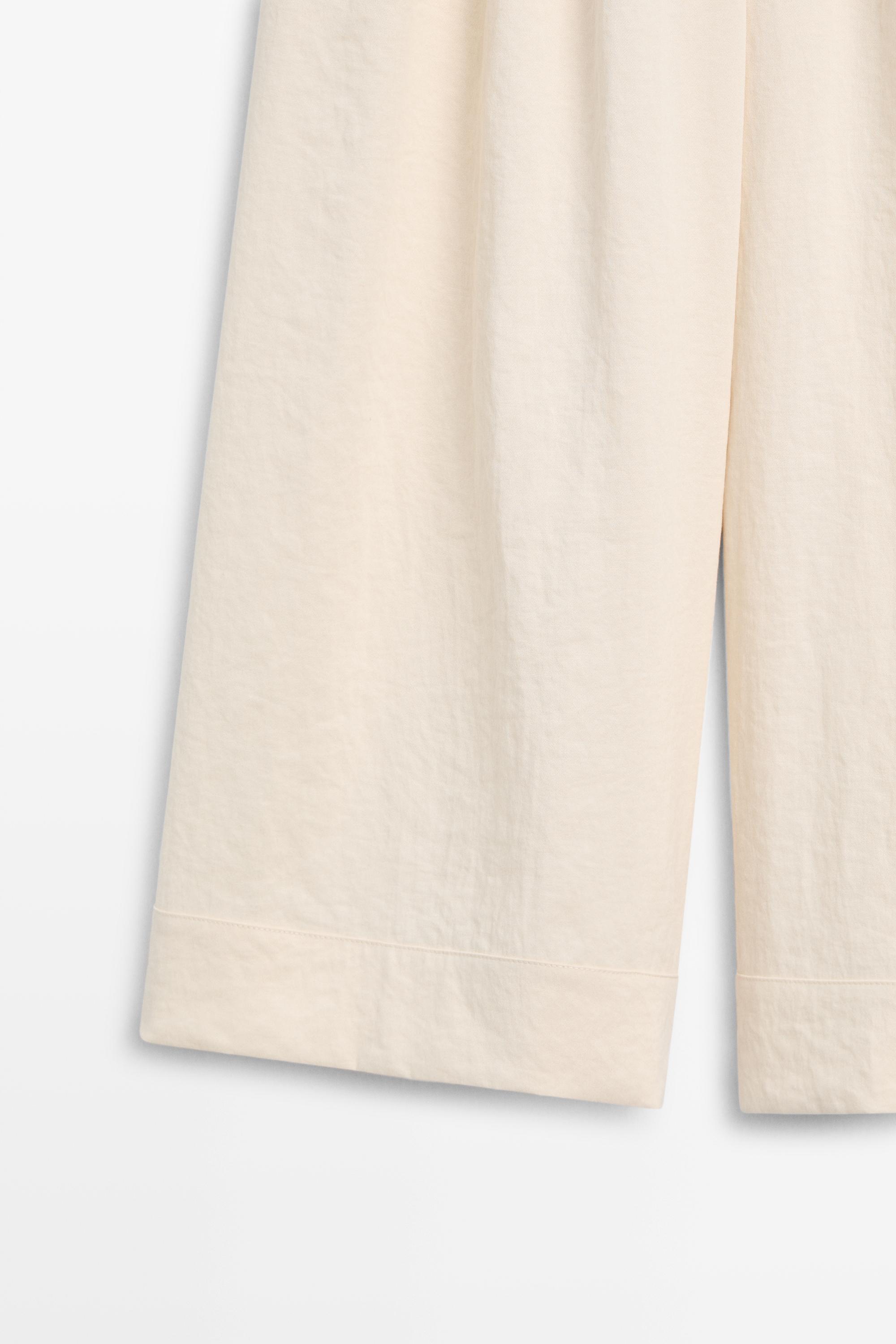 Wide-leg cropped pants